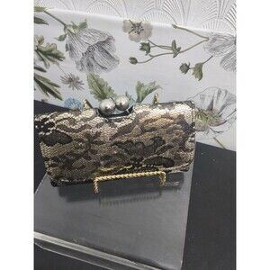 Black Lace Kiss Lock clutch wallet